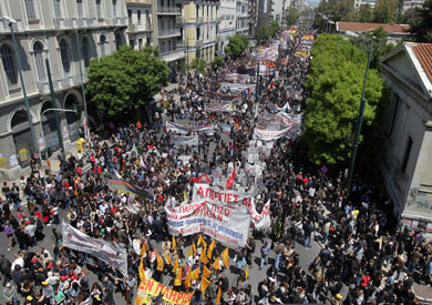 احتجاجات سابقة فى اليونان على خطة القشف الأورابية «رويترز»