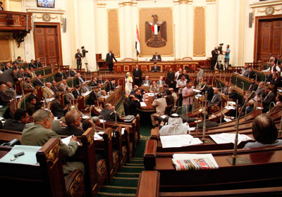 مجلس الشورى وافق على تعديلات ضريبة الدخل والغى 30%