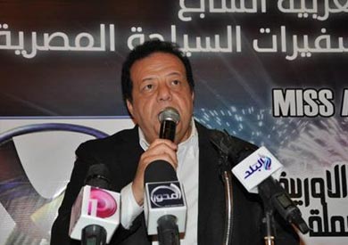 عاطف عبداللطيف