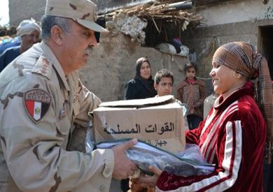 مساعدات القوات المسلحة لقرى الصعيد-ارشيفية