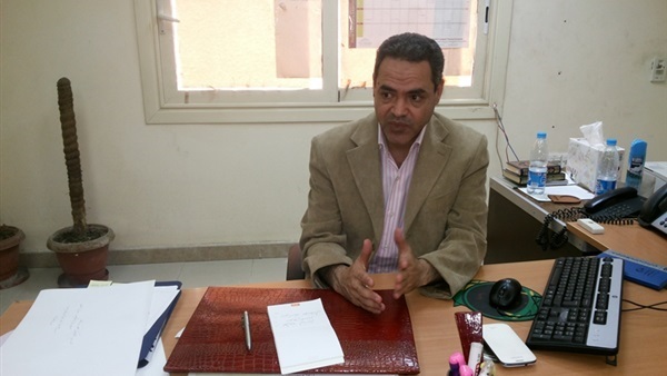 الدكتور محسن طه وكيل وزارة الصحة بمطروح