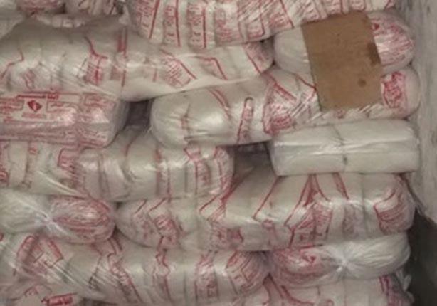 ضبط 12 طن سكر وأرز مدعم قبل بيعهم في السوق السوداء في حملة بالبحيرة