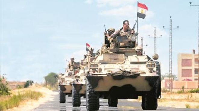 غارات جوية ومقتل 4 إرهابيين واستشهاد مجند في كمين «زقدان»