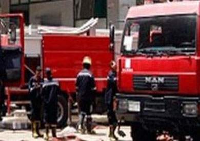 السيطرة على حريق بسيارة نقل مواد بترولية على طريق «السويس - العين السخنة»