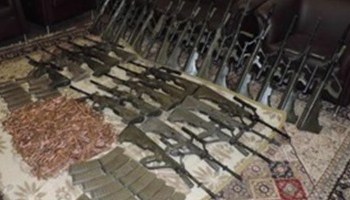 ضبط 11 قطعة سلاح غير مرخصة و6 قضايا مخدرات خلال حملة في المنيا