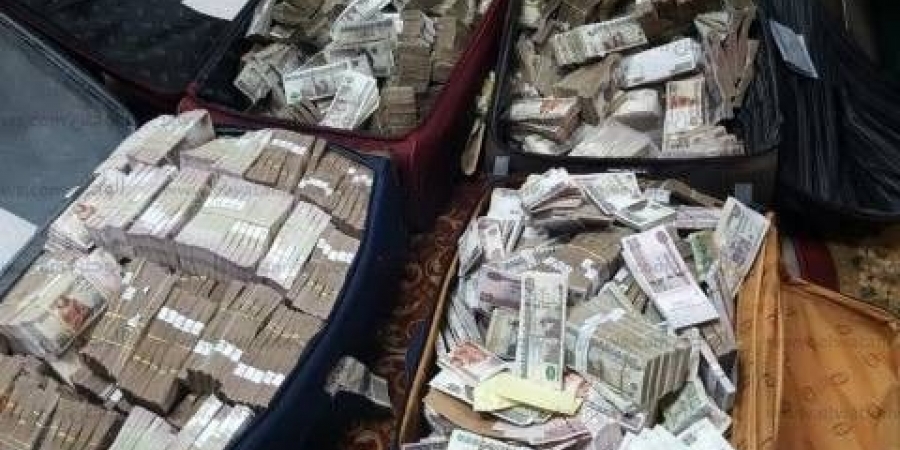 وصول متهم الرشوة بـ«مجلس الدولة» إلى محكمة التجمع الخامس لتجديد حبسه