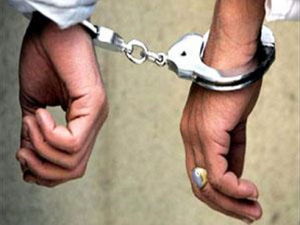 القبض على شخصين لإدارتهما مخزنين بدون ترخيص وبيع منتجات مغشوشة بالجيزة