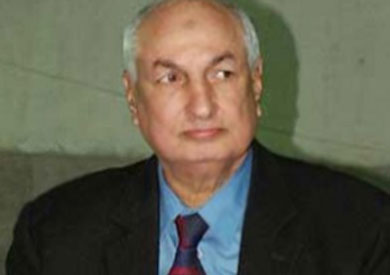المستشار محمد عزت عجوة- محافظ كفر الشيخ