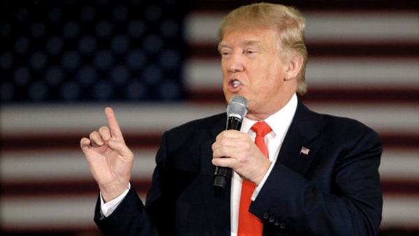 «واشنطن بوست»: الفلسطينيون يعتقدون أن «ترامب» يمكنه إبرام اتفاق