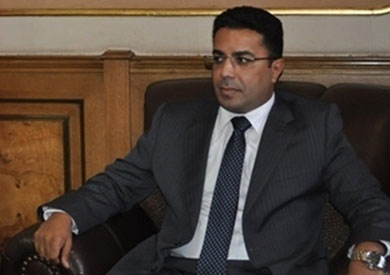 البرلماني السابق، باسل عادل