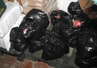 ضبط 11 طن سماد ولحوم خلال حملة تموينية في قنا