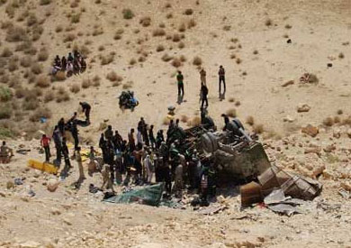 إصابة 4 عسكريين في حادث سير وسط سيناء - أرشيفية