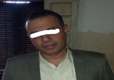 المتهم بإنتحال صفة مستشار