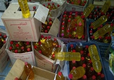 ضبط 20 طن زيت تموينى مدعم قبل بيعه بالسوق السوداء بالقناطر الخيرية