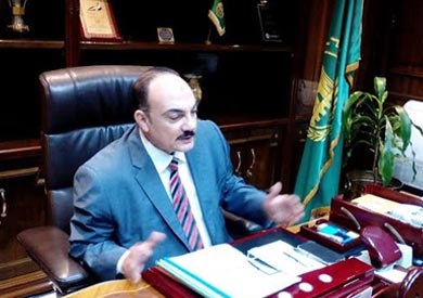 الدكتور رضا فرحات محافظ القليوبية
