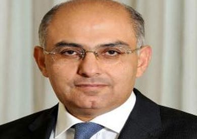 المتحدث باسم الحكومة السفير أشرف سلطان