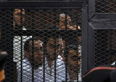 الحبس 5 سنوات لـ16 متهما و3 سنوات لآخر في «خلية طلاب جامعة حلوان»