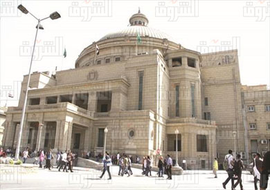 تعليم جامعة القاهرة من الداخل 2013 تصوير زياد حسن