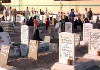 زيارة الأموات فى الأعياد