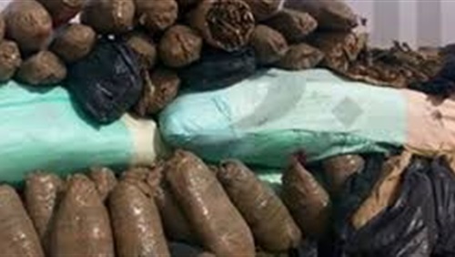 ضبط طن بانجو و5 طرب حشيش بمنفذ الشاحنات الجمركي ببورسعيد
