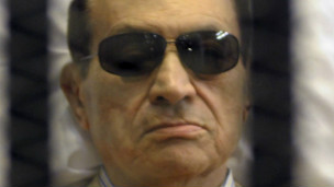 صدر حكم ضد مبارك بالسجن المؤبد قي قضية قتل المتظاهرين