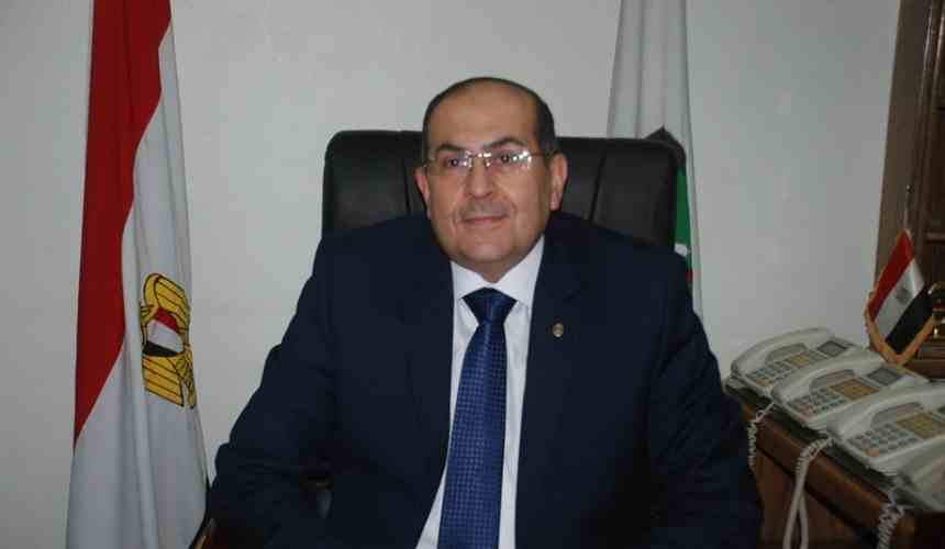 الدكتور أيمن عبد المنعم، محافظ سوهاج