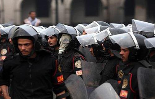 أمن أسوان يكثف من تواجده بمحيط الكنائس.. وحداد 3 أيام بالمحافظة