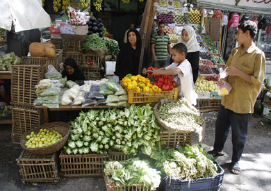 تجار الخضار من اكثر المتضررين من الحظر