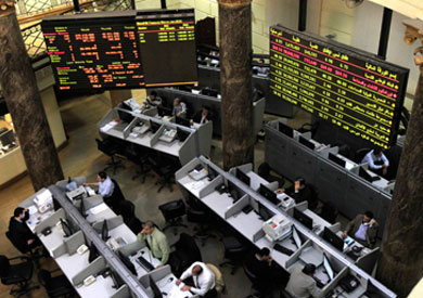 اسهم البنوك تاثرت بخسارة السوق المصرية بسبب الاضطرابات المحلية والاجنبية