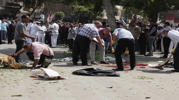 قتيل و4 مصابين في انفجار بشارع الجزائر بالمعادي