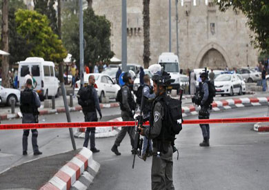 مقتل فلسطيني طعن إسرائيليين اثنين في القدس