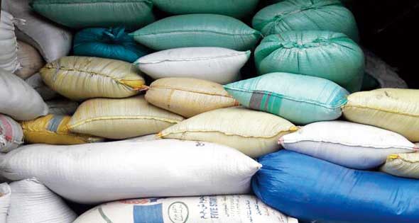 ضبط 112 طن دقيق و100 طن أرز شعير بحملة تموينية بالبحيرة