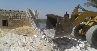 إزالة 295 حالة تعدٍ على 9 أفدنة أراضي زراعية في المنيا