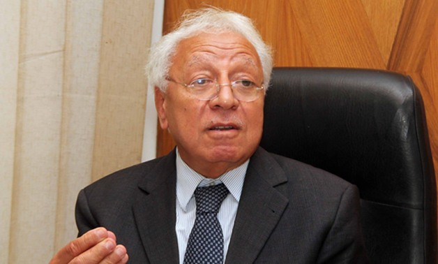 الدكتور شوقي السيد، الفقيه الدستوري،