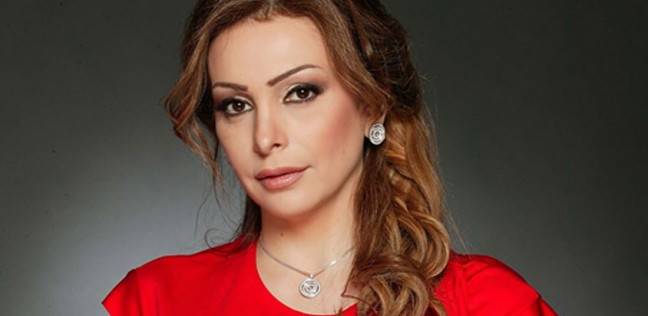 الفنانة اللبنانية أمل حجازي