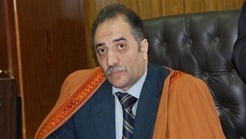 الدكتور عبد الهادى القصبي