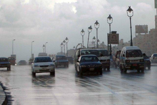 انخفاض في درجات الحرارة وسقوط أمطار متوسطة بشمال سيناء