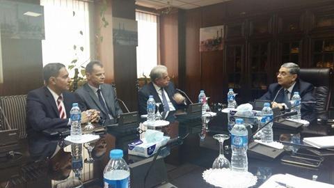 وزير الكهرباء ومحافظ جنوب سيناء يبحثان انشاء محطة طاقة شمسية بقدرة 40 ميجاوات