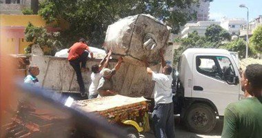 رفع 45 طن قمامة ومخلفات صلبة بأبوقرقاص بالمنيا