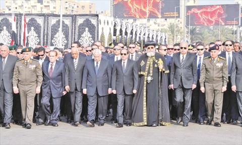 قال مصدر فى الكاتدرائية المرقسية بالعباسية إن الاستعدادات تجرى على قدم وساق «للاحتفاء اللائق بالمشاركة المهمة والمتوقعة من الرئيس عبدالفتاح السيسى» فى جانب من قداس عيد الميلاد الذى يترأسه البابا تواضروس مساء اليوم الجمعة.