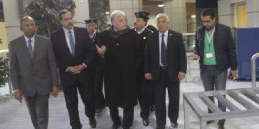 محافظ جنوب سيناء ومدير الأمن وقائد الدفاع الشعبي يتفقدون مطار شرم الشيخ