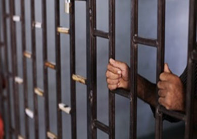 إخلاء سبيل عامل «مزلقان المطار» بأسوان وحبس سائق السيارة 4 أيام