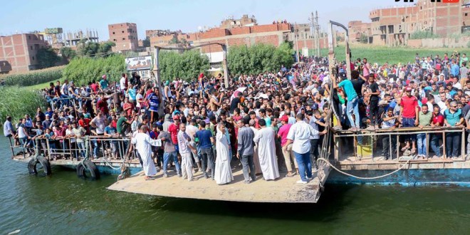 شباب جزيرة الوراق يتظاهرون يوميًا ويرددون هتافات ضد الحكومة