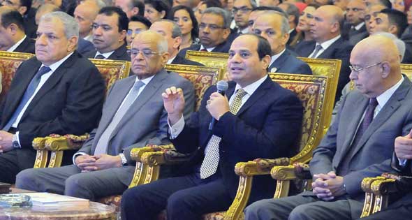 «السيسي» يفتتح مجمعات إبداع في عدد من المحافظات عبر الفيديو كونفرانس