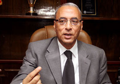 عادل زايد محافظ القليوبية