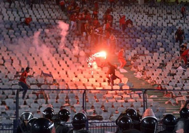 اشتباكات الالتراس والامن بعد مباراة الاهلي والصفاقسي