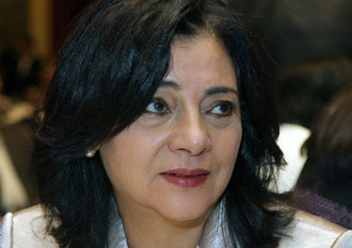 الدكتورة درية شرف الدين، وزيرة الإعلام الجديد