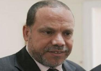 لدكتور أحمد الحلواني، نقيب المعلمين