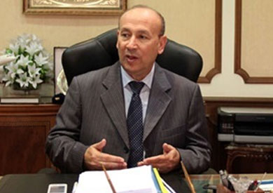 المهندس عبد العزيز فاضل، وزير الطيران المدنى