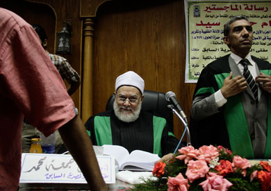 الدكتور علي جمعة، مفتي الجمهورية السابق، بكلية دار العلوم - تصوير زياد حسن